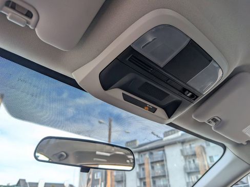 Used 2018 Subaru Impreza 2.0i image 28