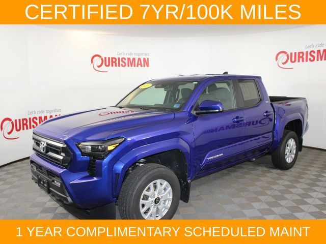 Used 2025 Toyota Tacoma SR5 AWD/4WD image 2