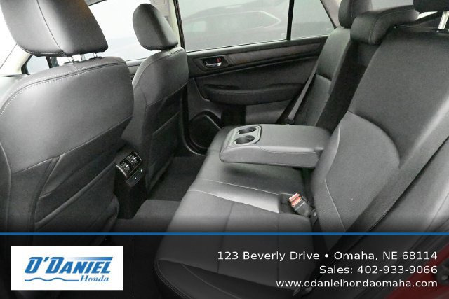 Used 2016 Subaru Outback 2.5i Limited AWD/4WD image 36
