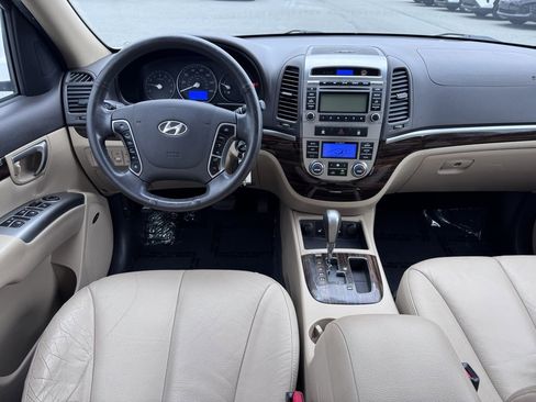 Used 2011 Hyundai Santa Fe Limited image 9