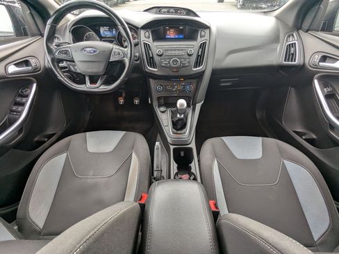 Used 2018 Ford Focus ST image 27
