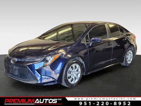Used 2022 Toyota Corolla LE w/ Carpet Mat Package (TMS) FWD image 1