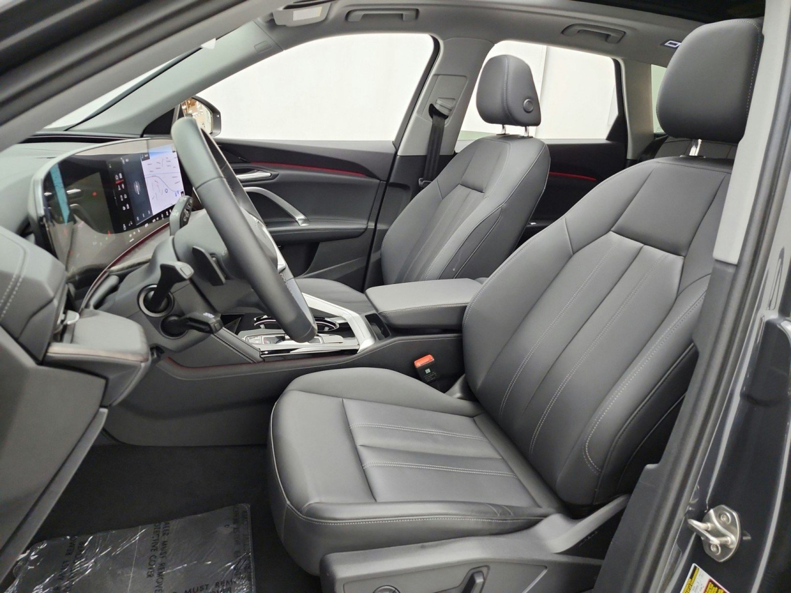 Used 2025 Audi Q5 Premium AWD/4WD image 13