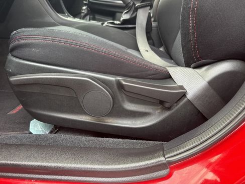 Used 2019 Subaru WRX Base image 15