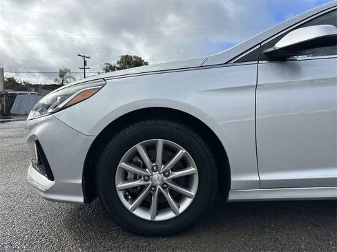 Used 2018 Hyundai Sonata SE image 18