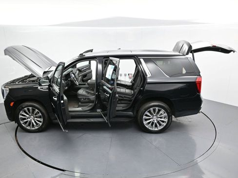 Used 2021 GMC Yukon Denali w/ Advanced Technology Package AWD/4WD image 50