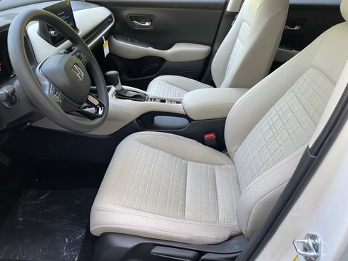 New 2026 Honda HR-V LX image 12