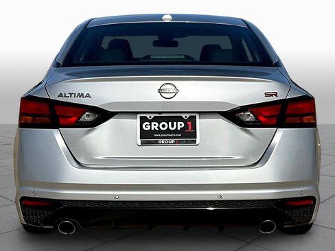 Used 2024 Nissan Altima 2.5 SR image 5