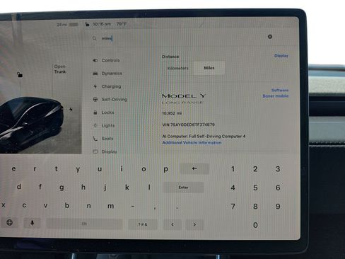 Used 2026 Tesla Model Y 2WD image 16