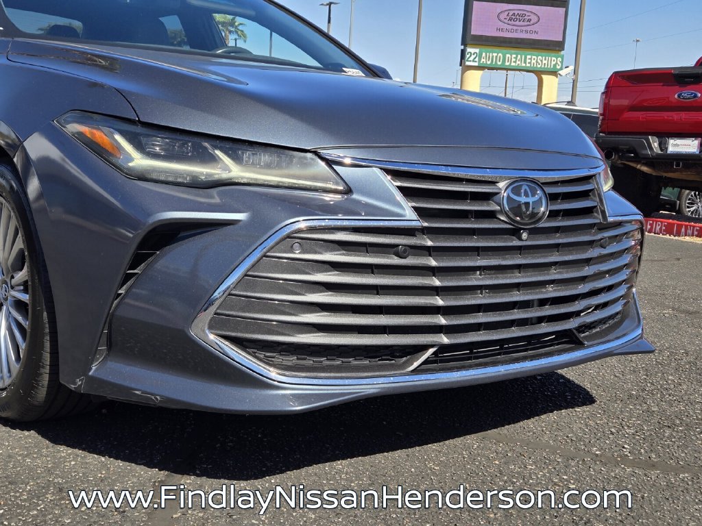 Used 2019 Toyota Avalon Limited w/ Advanced Safety Package FWD image 8