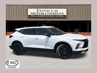 Used 2024 Chevrolet Blazer LT w/ Midnight/Sport Edition FWD video 1