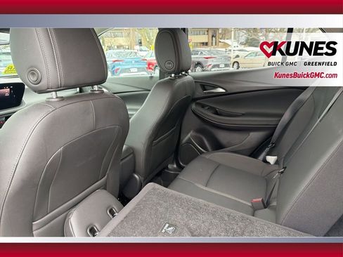 Used 2025 Buick Encore GX Preferred image 32