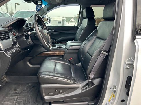 Used 2016 Chevrolet Tahoe LT w/ Luxury Package image 8