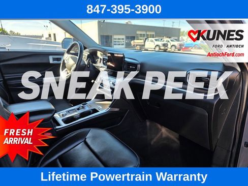 Certified 2022 Ford Explorer XLT w/ Equipment Group 202A AWD/4WD image 36