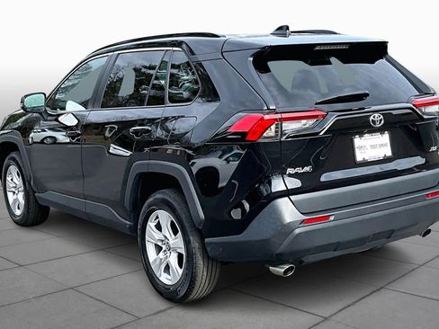 Certified 2021 Toyota RAV4 XLE w/ Convenience Package image 10