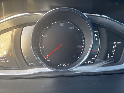 Used 2018 Volvo V60 T5 Dynamic w/ Vision Package image 47