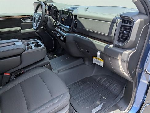 New 2026 GMC Sierra 1500 Elevation image 22