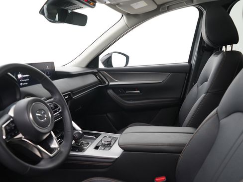 Certified 2025 MAZDA CX-70 Plug-In Hybrid w/ Premium Pkg image 19