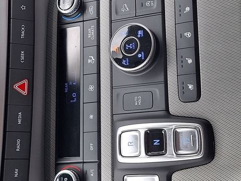 Certified 2024 Hyundai Palisade SEL w/ Premium Package AWD/4WD image 26