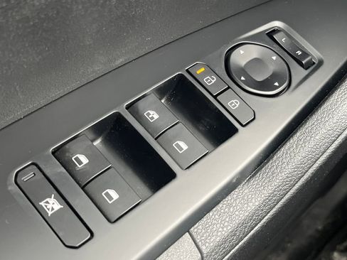 New 2026 Kia Sportage LX image 18