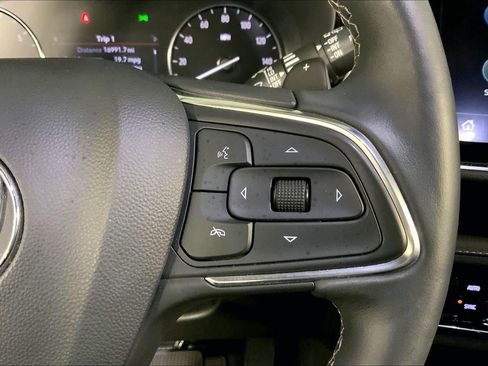 Used 2023 Buick Envision Preferred FWD image 19