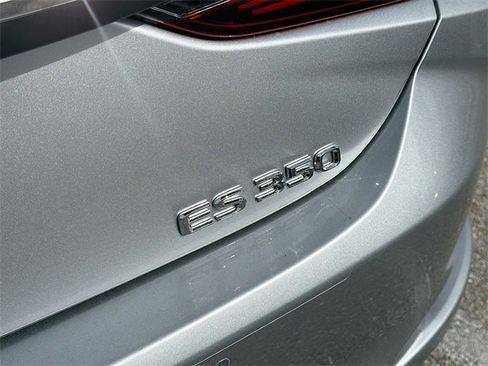 New 2025 Lexus ES 350 w/ Premium Package image 11