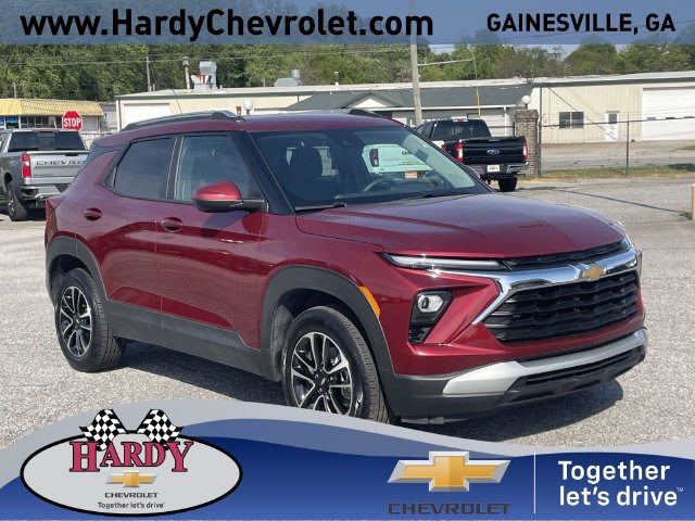 Used 2025 Chevrolet TrailBlazer LT AWD/4WD image 1