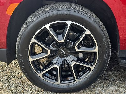 Used 2023 Chevrolet Tahoe RST w/ Sport Performance Package image 13