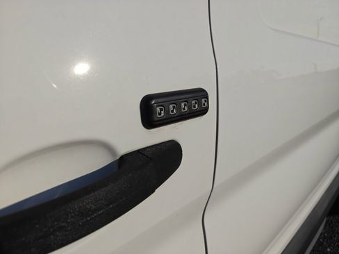 Used 2018 Ford Transit 250 148 Low Roof image 11