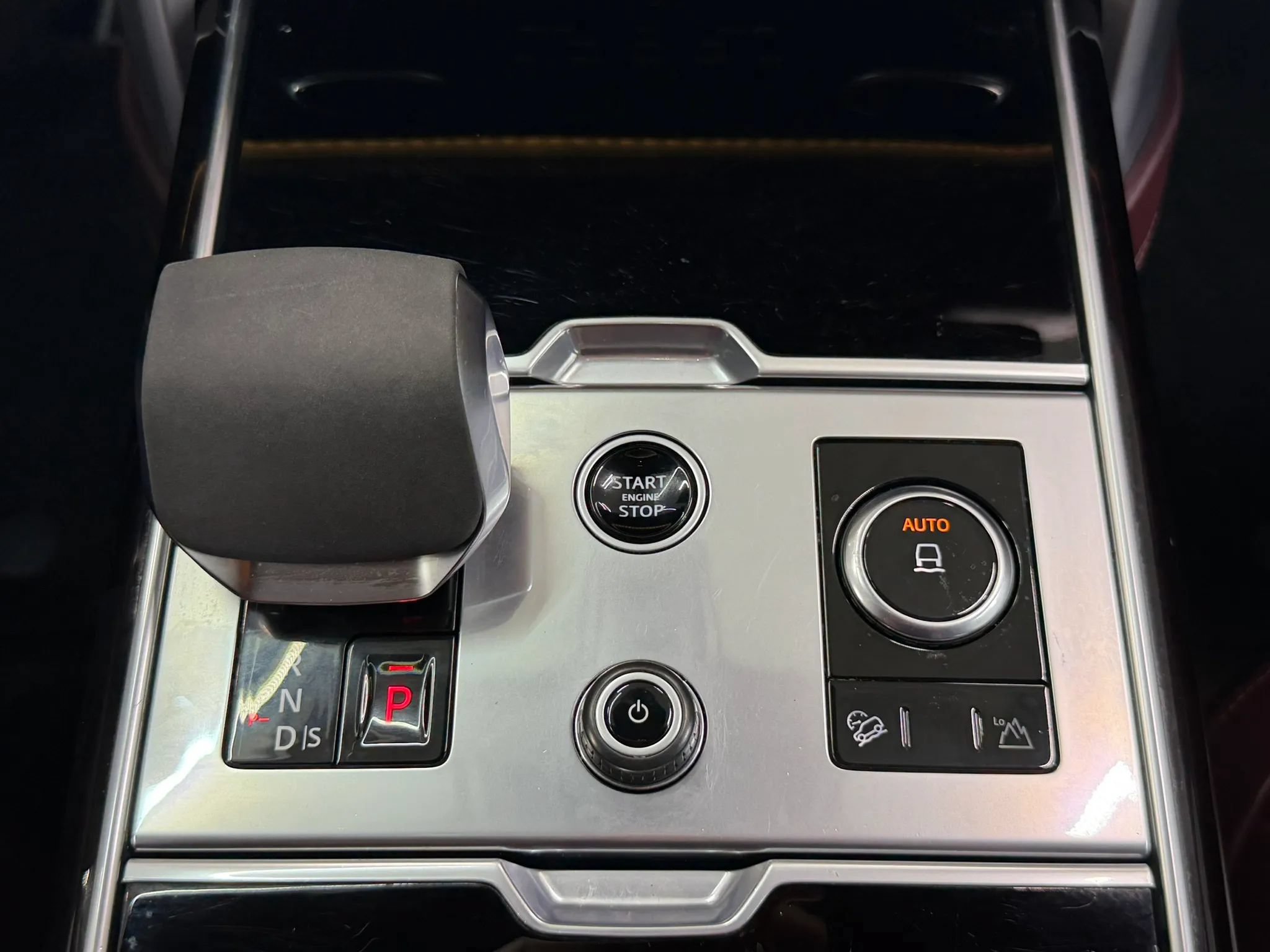 Used 2023 Land Rover Range Rover SE AWD/4WD image 33