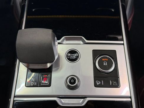 Used 2023 Land Rover Range Rover SE AWD/4WD image 33