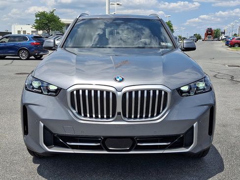 Used 2026 BMW X5 xDrive40i w/ Premium Package AWD/4WD image 2
