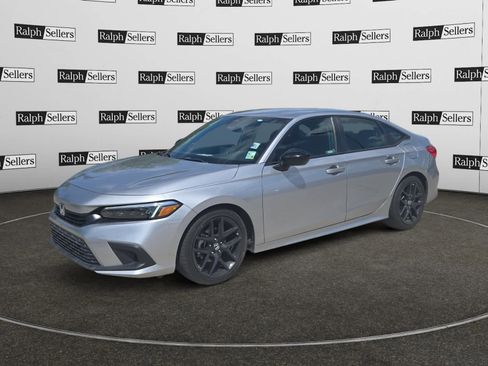 Used 2024 Honda Civic Sport image 2