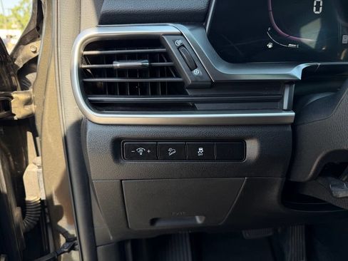 Used 2023 Kia Telluride S w/ S Sunroof Package AWD/4WD image 16