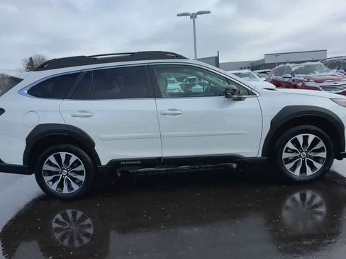 Certified 2023 Subaru Outback Limited image 9