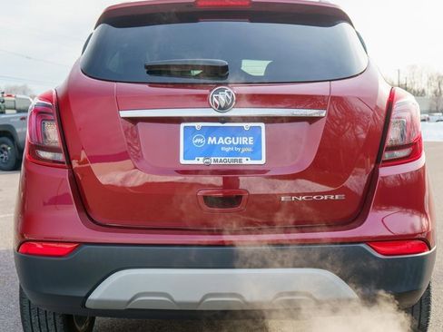 Used 2022 Buick Encore Preferred w/ Safety Package image 7