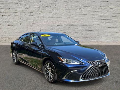 Used 2025 Lexus ES 350 w/ Premium Package FWD image 5