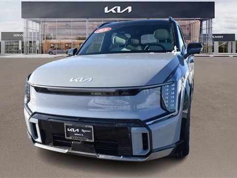 New 2026 Kia EV9 GT-Line image 8