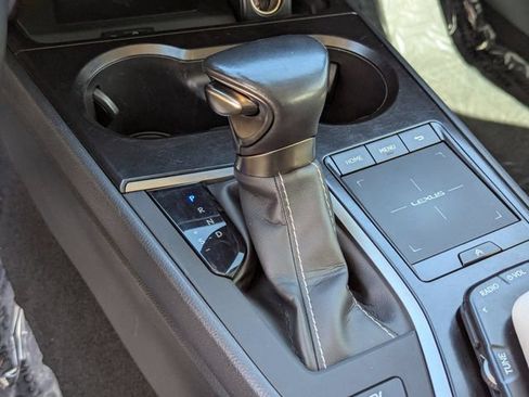 Used 2020 Lexus UX 250h w/ Premium Package AWD/4WD image 30