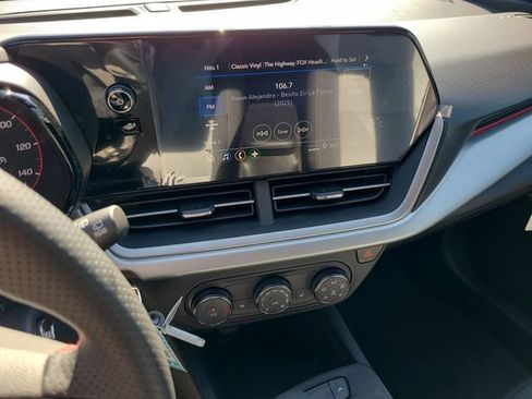 New 2026 Chevrolet Trax RS image 30