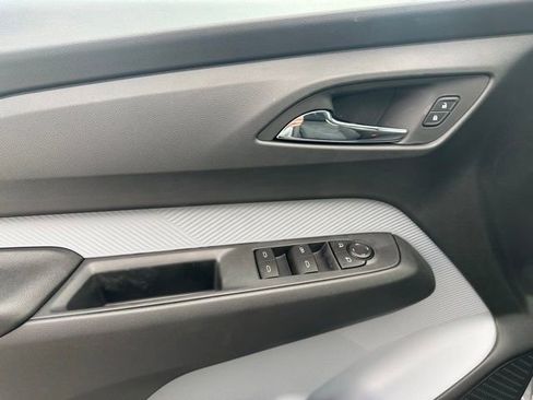 New 2027 Chevrolet Bolt LT w/ Comfort Package FWD image 2