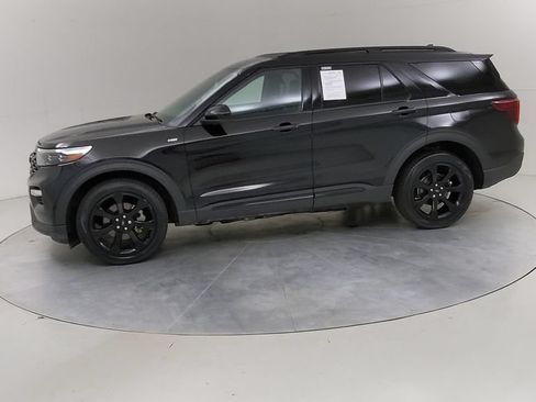 Certified 2023 Ford Explorer ST-Line AWD/4WD image 19