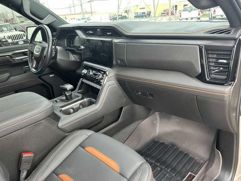 Used 2023 GMC Sierra 1500 AT4 w/ AT4 Premium Package image 29