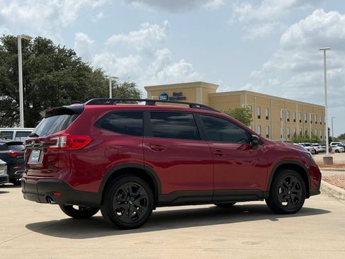 Used 2024 Subaru Ascent Onyx Edition AWD/4WD image 4