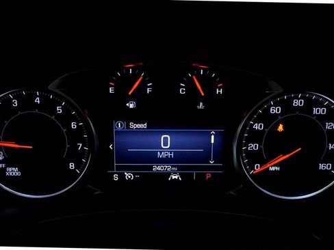 Used 2022 GMC Terrain SLE w/ Driver Convenience Package image 25