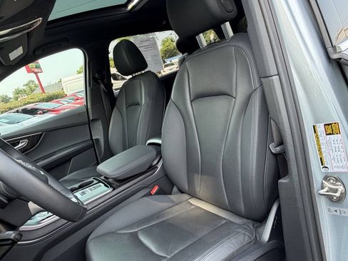 Used 2023 Audi Q7 2.0T Premium Plus w/ Premium Plus Package AWD/4WD image 17