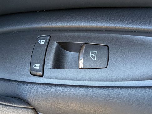 Used 2023 INFINITI QX80 Luxe w/ Cargo Package image 39