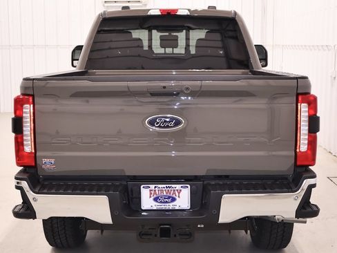 New 2026 Ford F350 4x4 Crew Cab Super Duty image 8