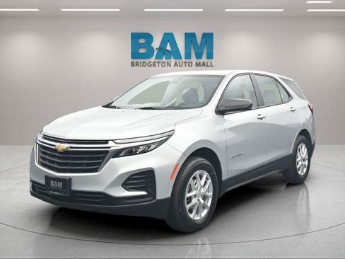 Certified 2022 Chevrolet Equinox LS AWD/4WD image 26