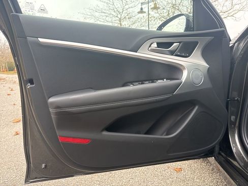 New 2026 Genesis G70 2.5T Prestige AWD/4WD image 13